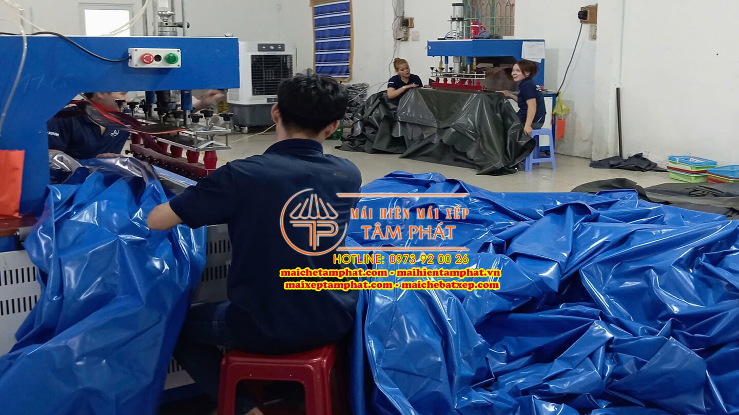 Xưởng gia công may ép bạt mái che, bạt mái hiên mái xếp