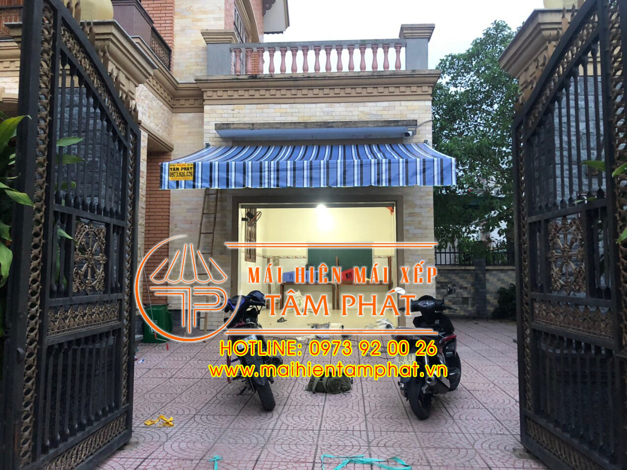 Mẫu mái hiên di động quay tay giá rẻ