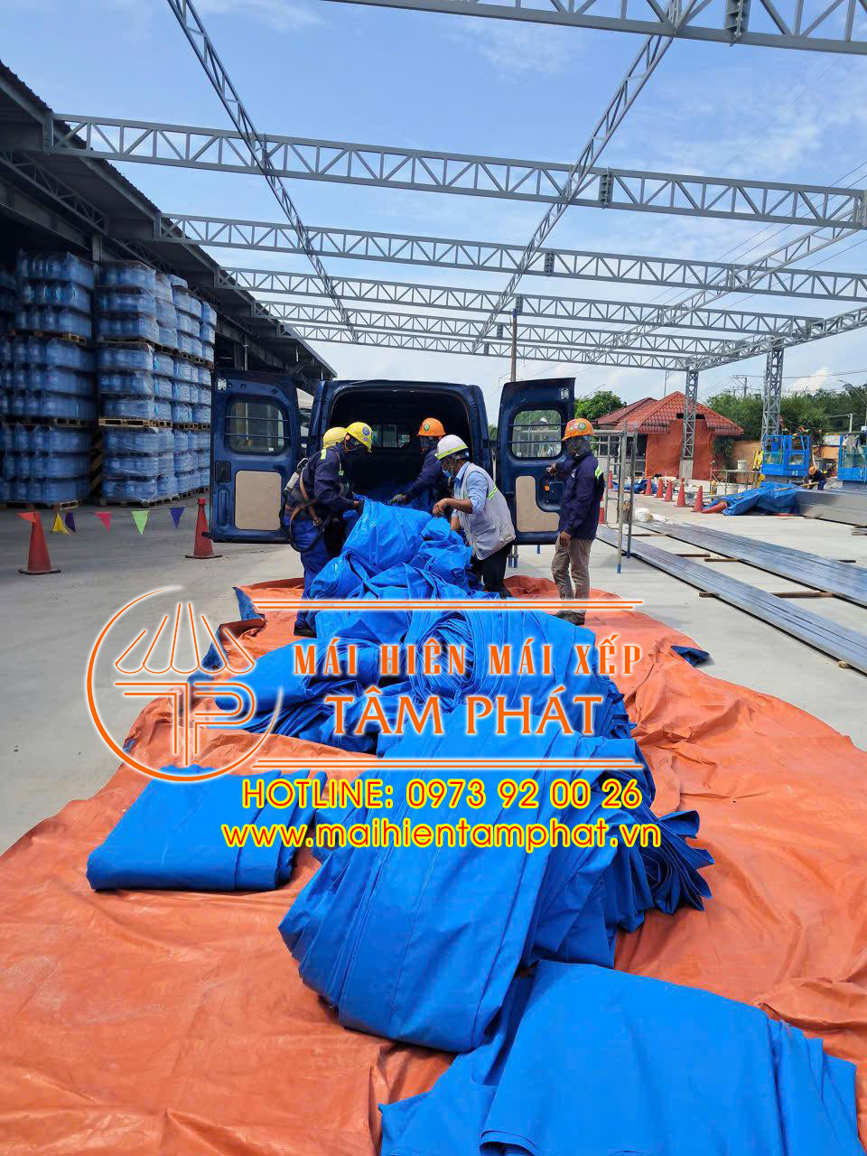 Báo giá sửa chữa mái hiên mái xếp, thay bạt che TPHCM 1 Dịch vụ thay bạt mái che TPHCM giá rẻ