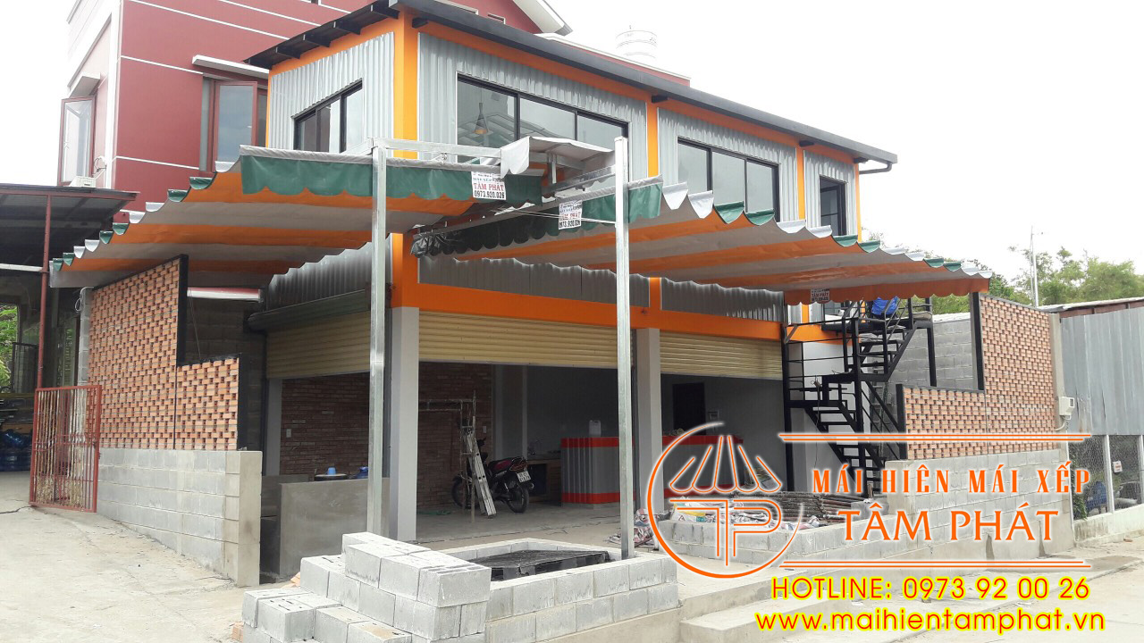 Mái che gấp gọn di động, mái bạt che Tâm Phát uy tín, bền đẹp 4 Thi công mái che gấp gọn cho hiên nhà, sân trước nhà bền đẹp, giá rẻ