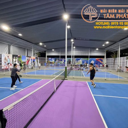 Mái bạt xếp, mái che sân pickleball giá rẻ