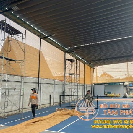 Mái bạt xếp che sân Pickleball ngoài trời giá rẻ