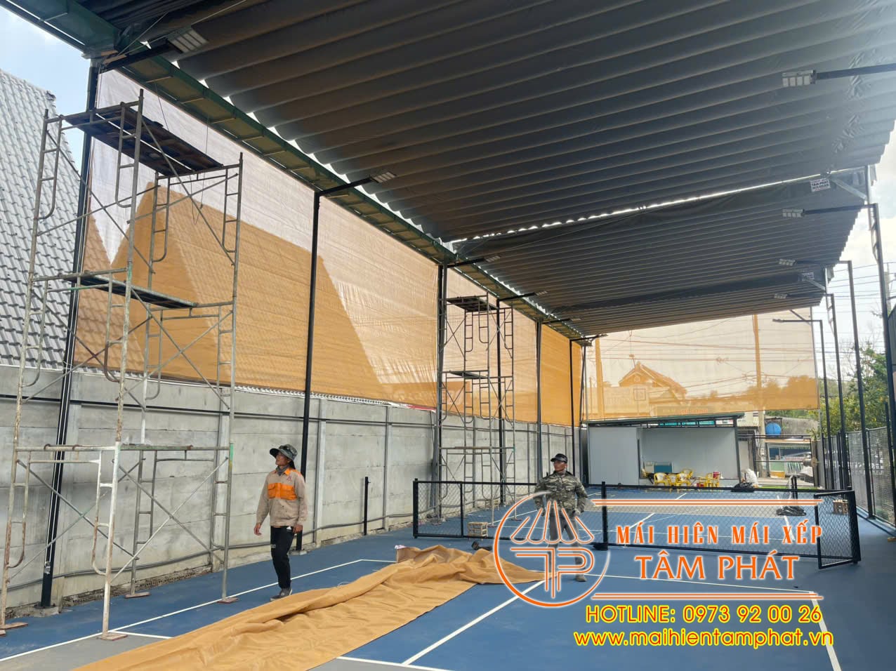 Thi Công Mái Che Bạt Giá Rẻ Các Loại 4 Thi công Mái che bạt cho sân Pickleball ngoài trời giá rẻ