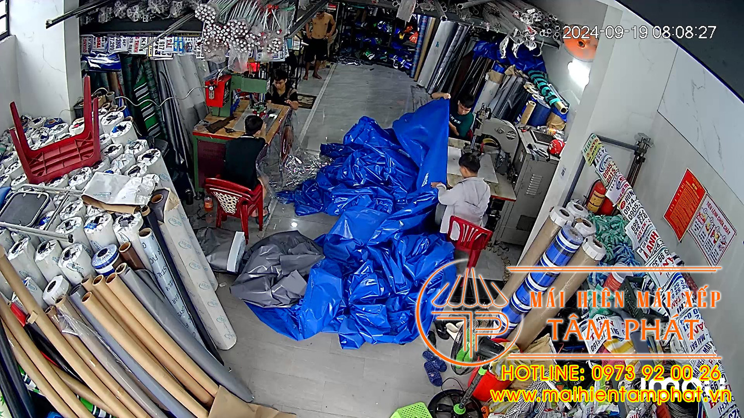 Xưởng may bạt xếp Quảng Ngãi của Tâm Phát chuyên gia công may bạt xếp di động, bạt mái hiên, bạt che theo yêu cầu giá rẻ