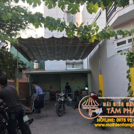 Mái bạt xếp di động che hiên nhà