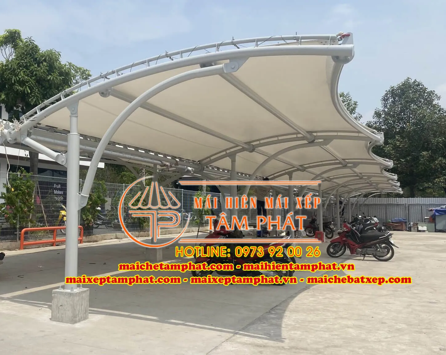 Mái che bạt căng giá rẻ, bạt tốt, chắc chắn ,.mái hiên Tâm Phát 8 thi công mái che bạt căng ngoài trời khu vực đỗ xe ,.mái hiên Tâm Phát 0973920026